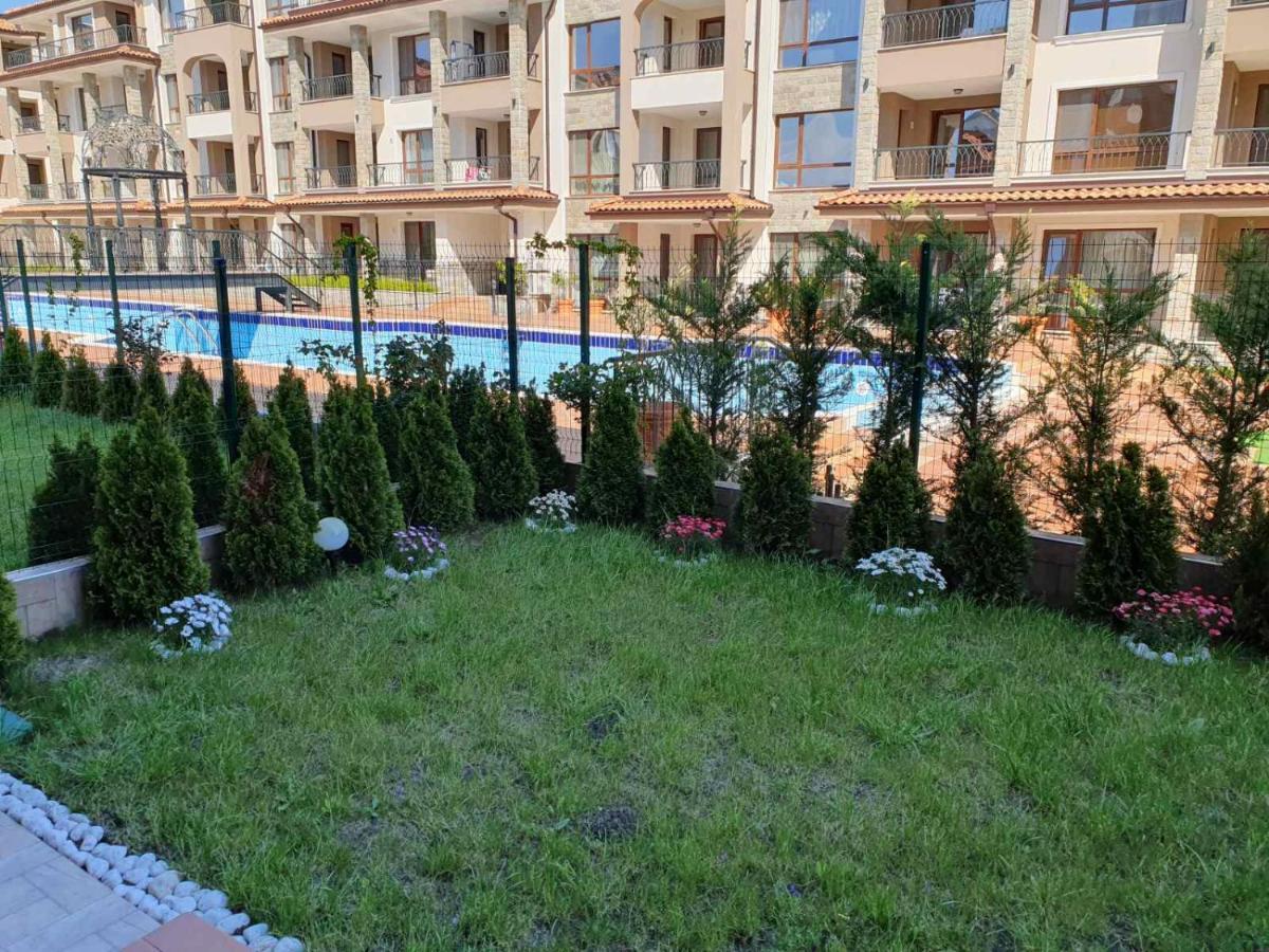 Sarafovo Sea Star Apartment Burgas Exterior photo